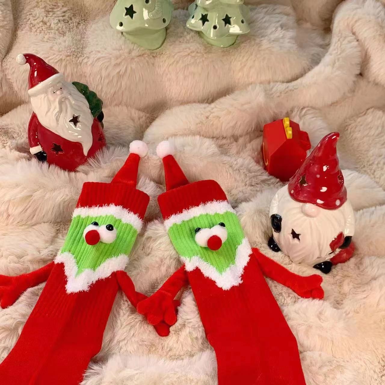 4 pack Family Matching Christmas Socks Funny Xmas Magnetic Mid-Tube Socks view 3