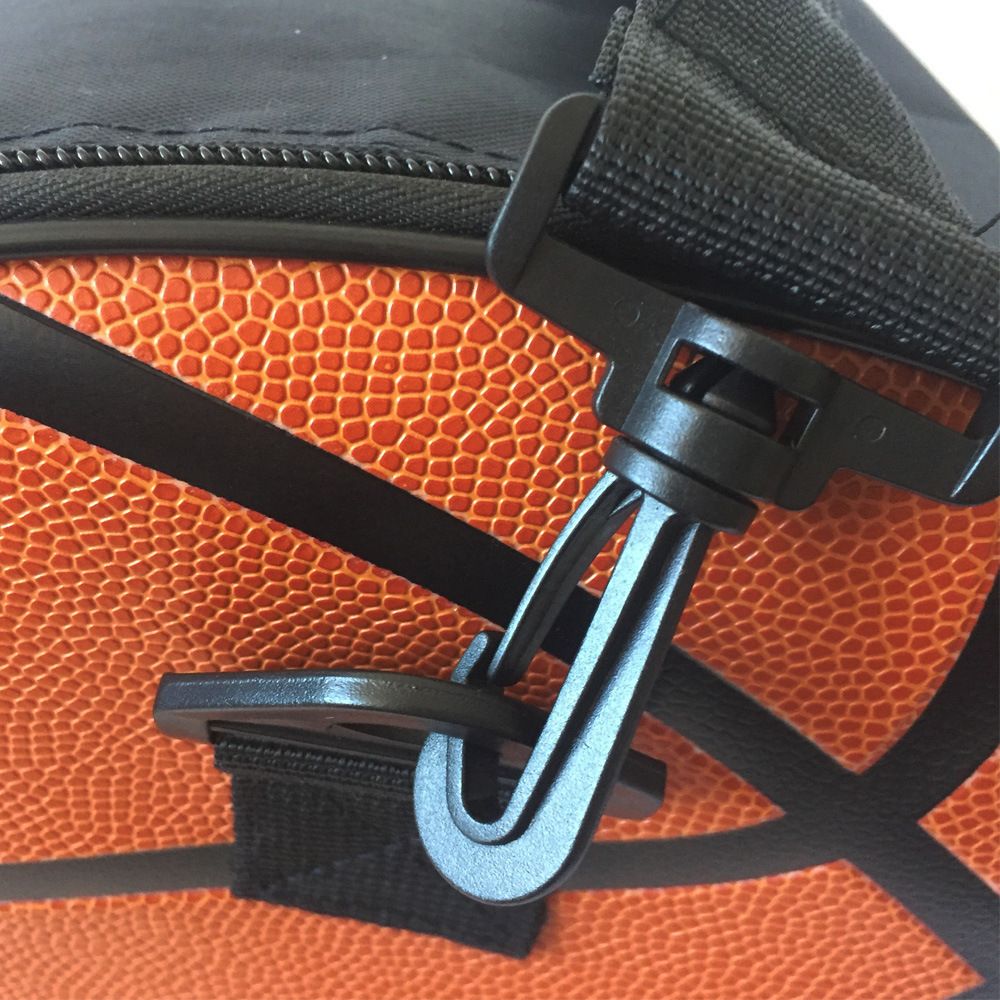 Basketballs/Volleyballs/Footballs Equipment Bags Waterproof Sports Duffel Bags view 2