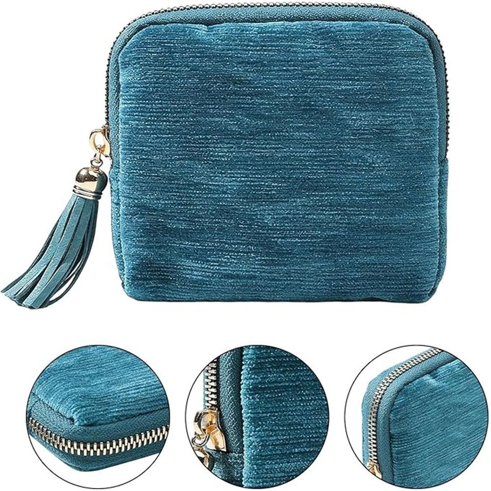 Small Travel Jewelry Case view 4