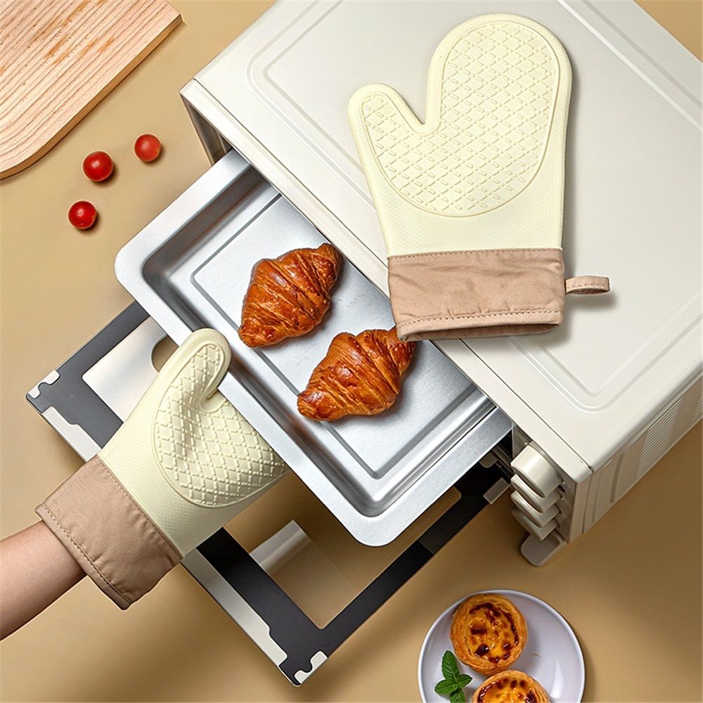 1 pair of Silicone Oven Mitts，Heat Resistant up to 572°F view 5