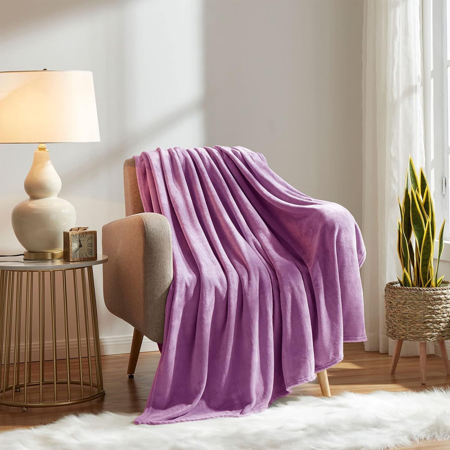 Premium Flannel Fleece Throw Rug