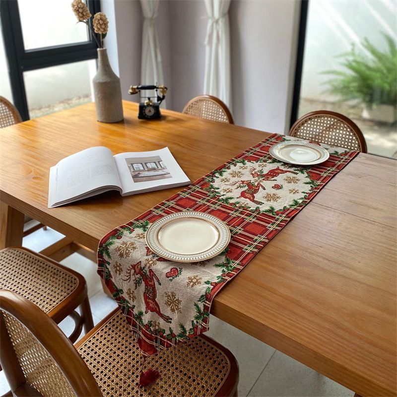 Premium Holiday Table Runner — image 1