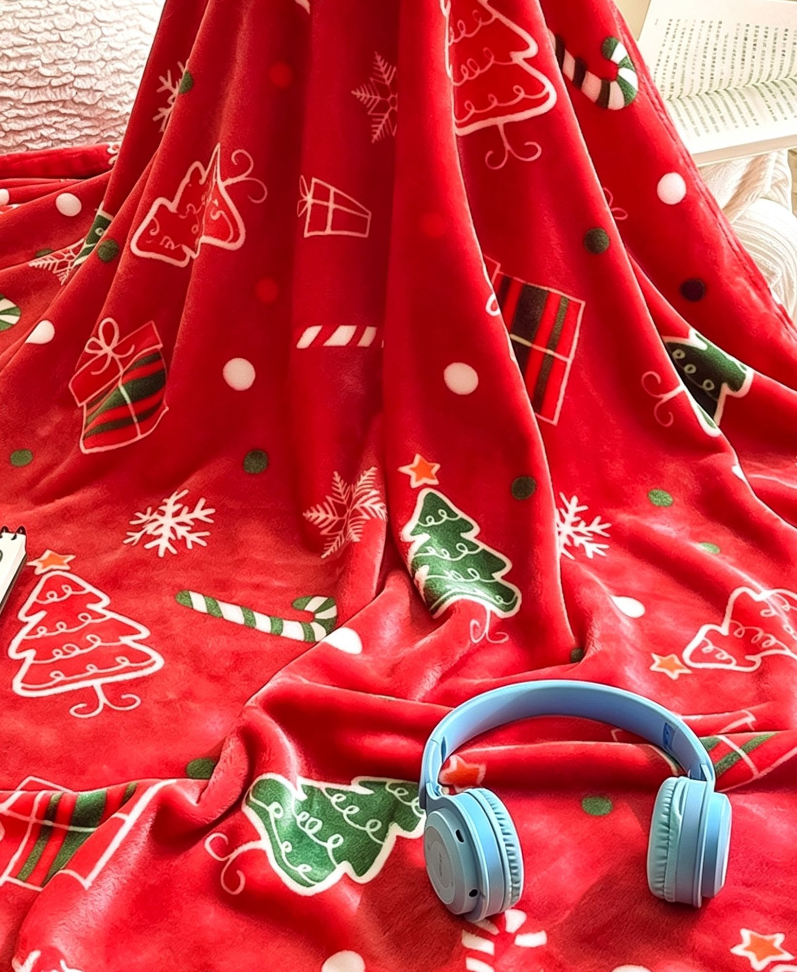 Home‑oriented Flannel Throw Blanket For Christmas & Halloween view 2