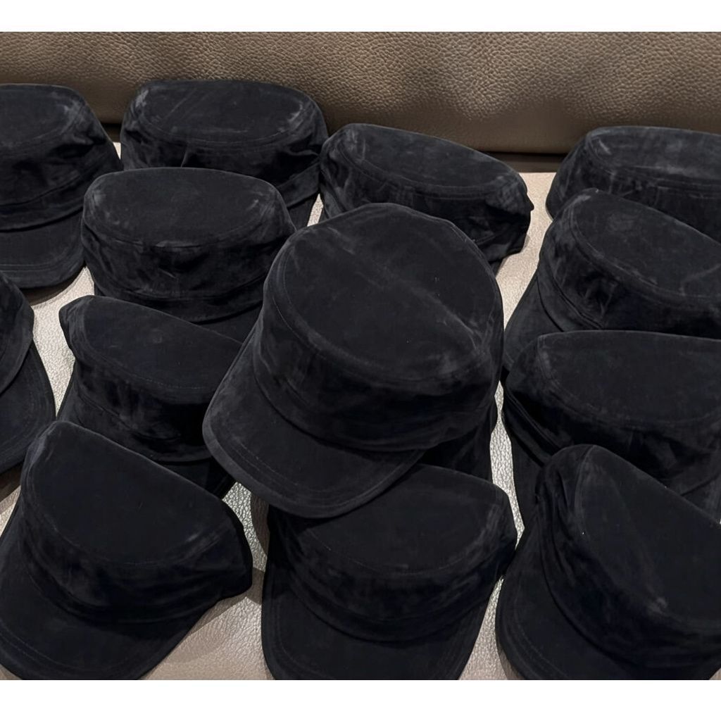 Solid Black Suede‑Textured Cavalry Hat — image 1