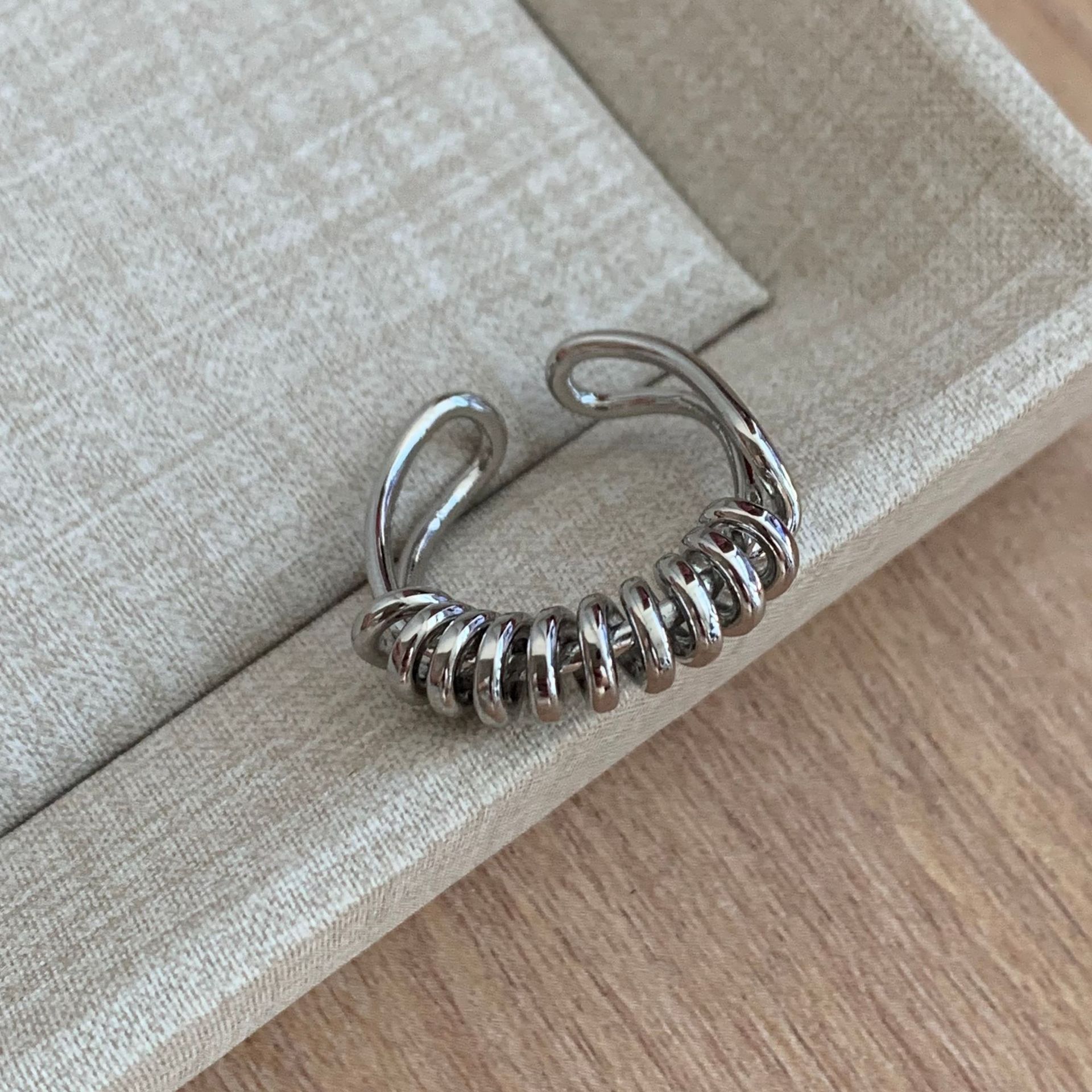 Spring Design Zircon Ring