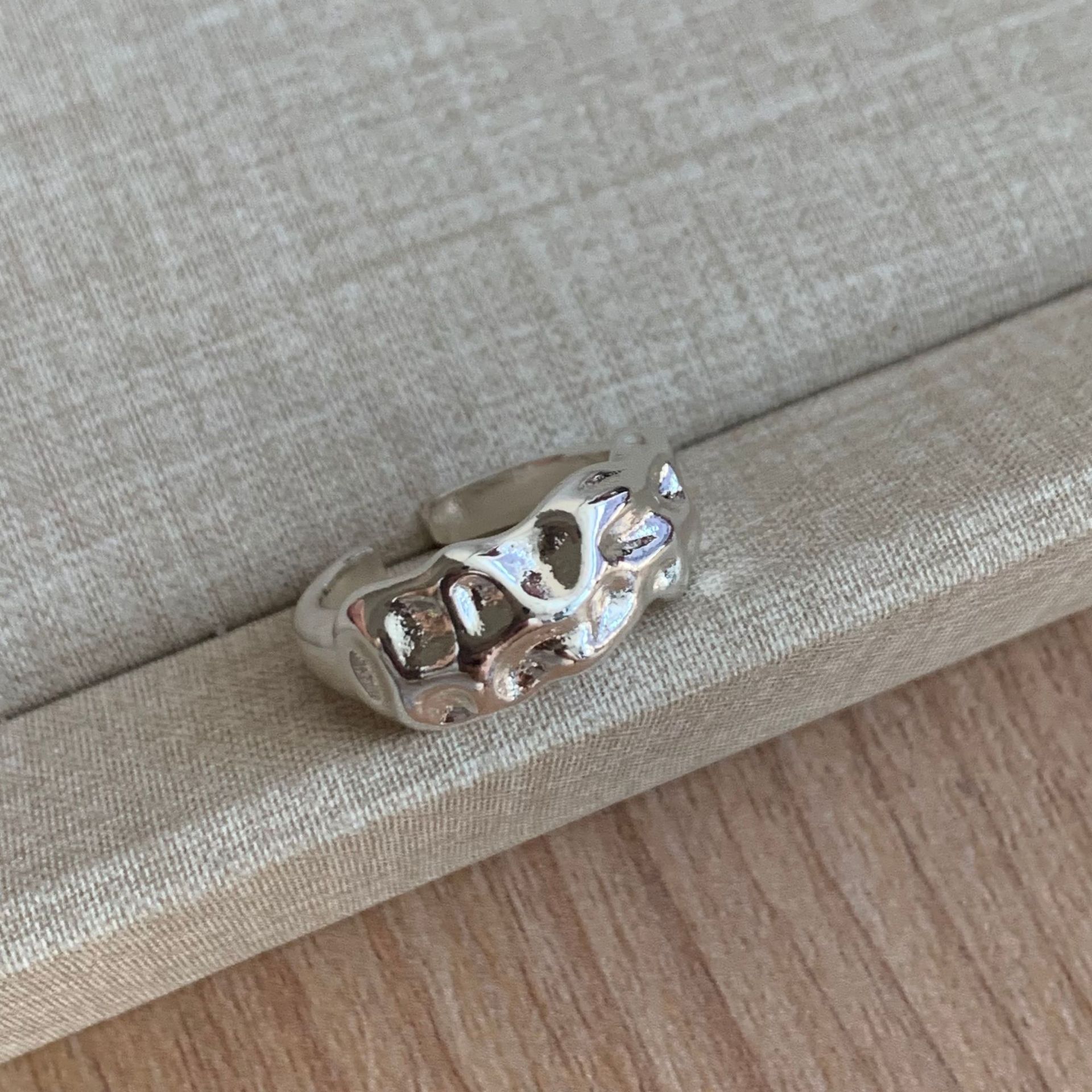 Textured Pleated Zircon Ring