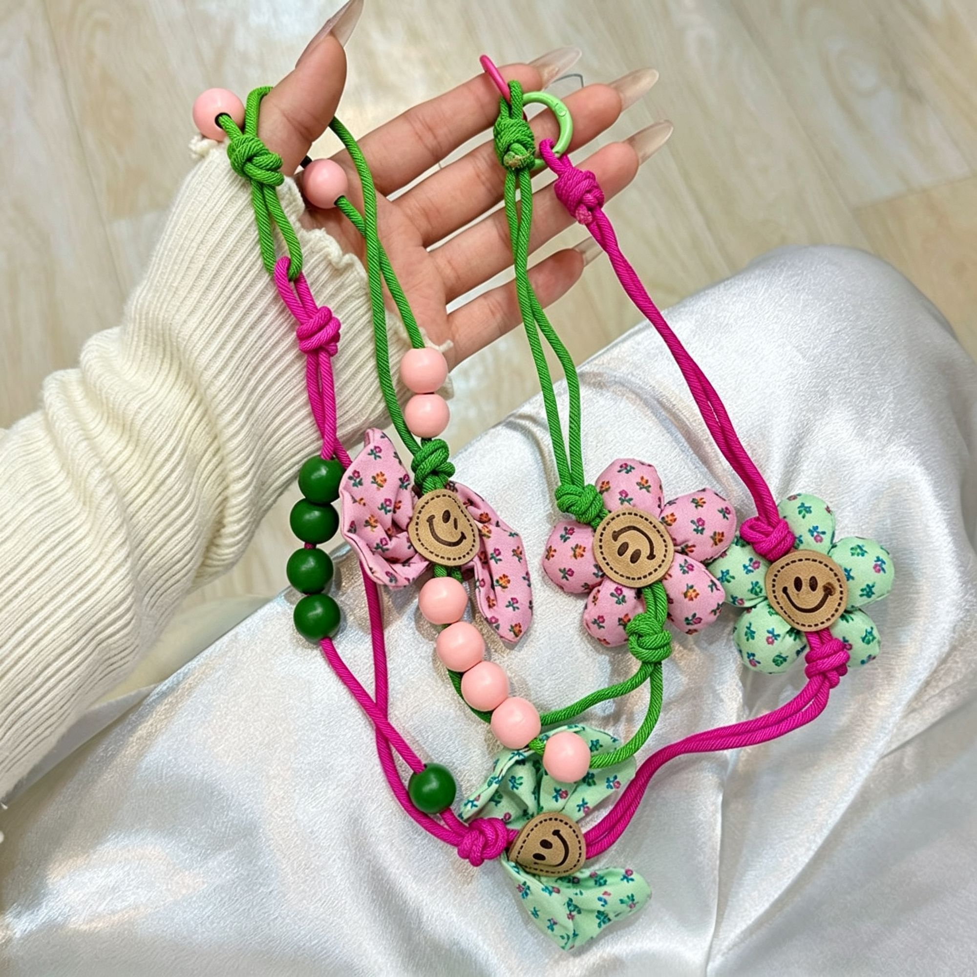 Niche Hand‑Woven Phone Strap