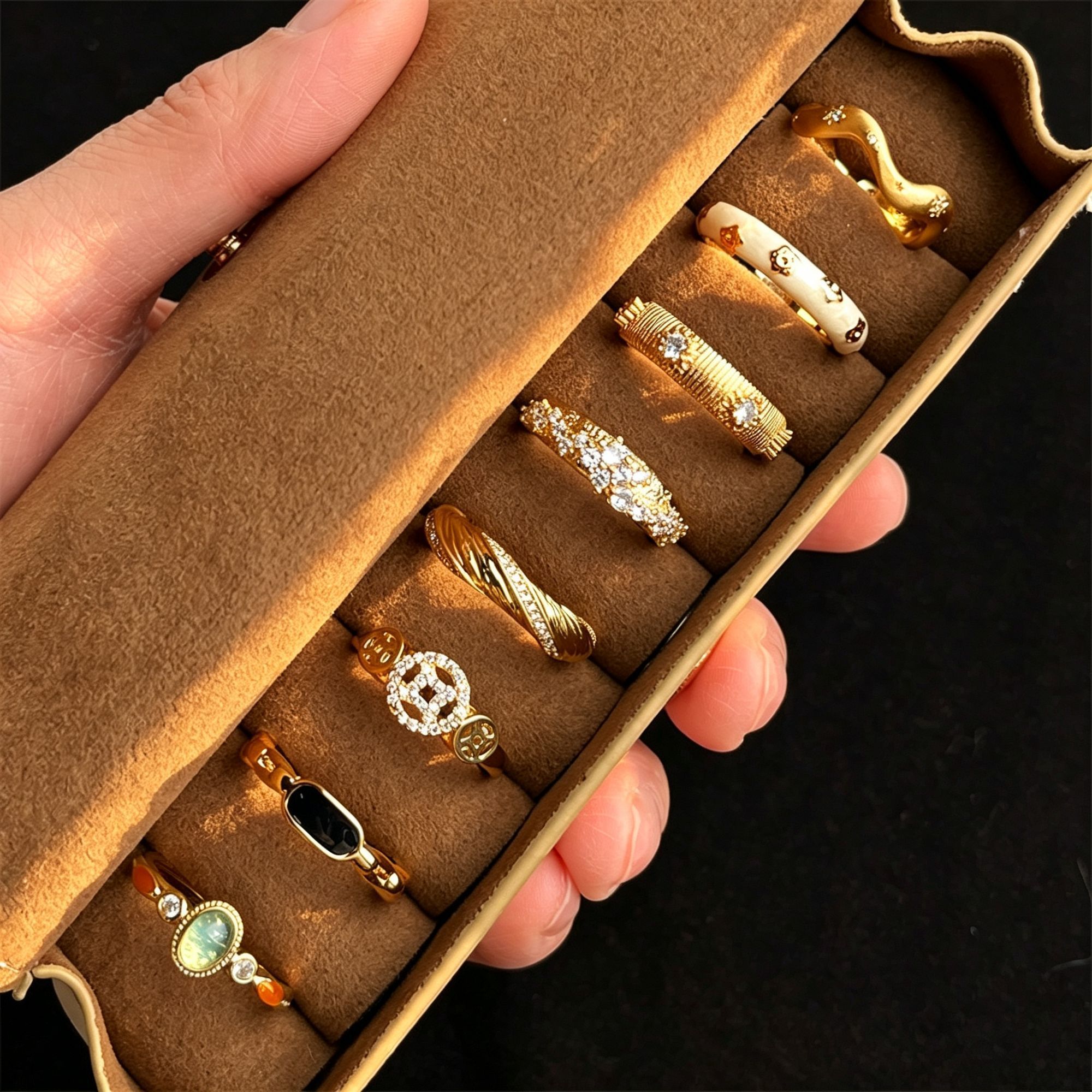 High‑End Palace‑Style Women Ring view 2