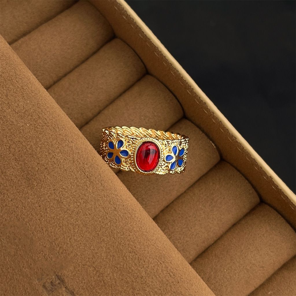 Vintage High‑Grade Zircon Index Ring