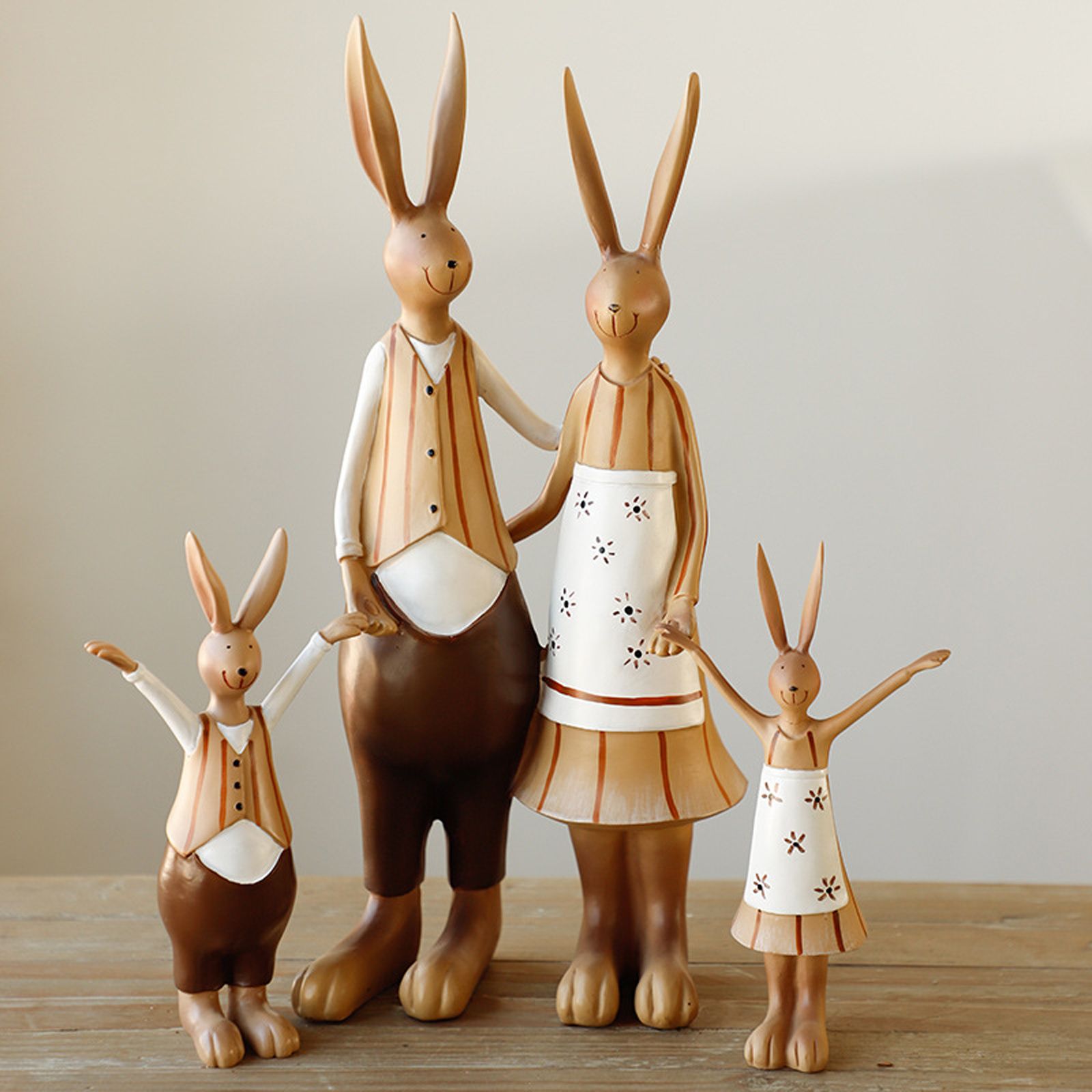 Rabbit Statue Resin Coating Cute Vintage Look Vivid Clear Texture Garden Bunny view 2