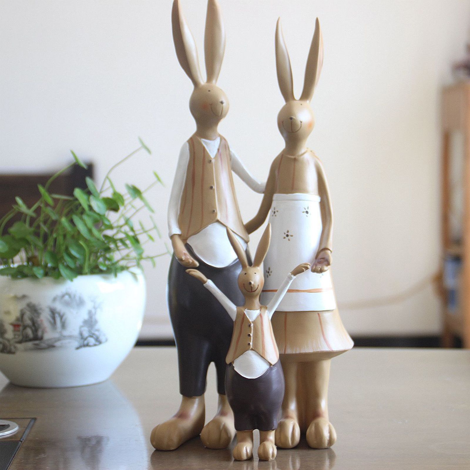 Rabbit Statue Resin Coating Cute Vintage Look Vivid Clear Texture Garden Bunny view 4