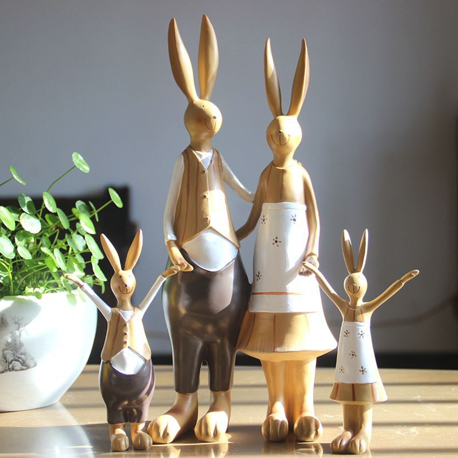 Rabbit Statue Resin Coating Cute Vintage Look Vivid Clear Texture Garden Bunny view 8