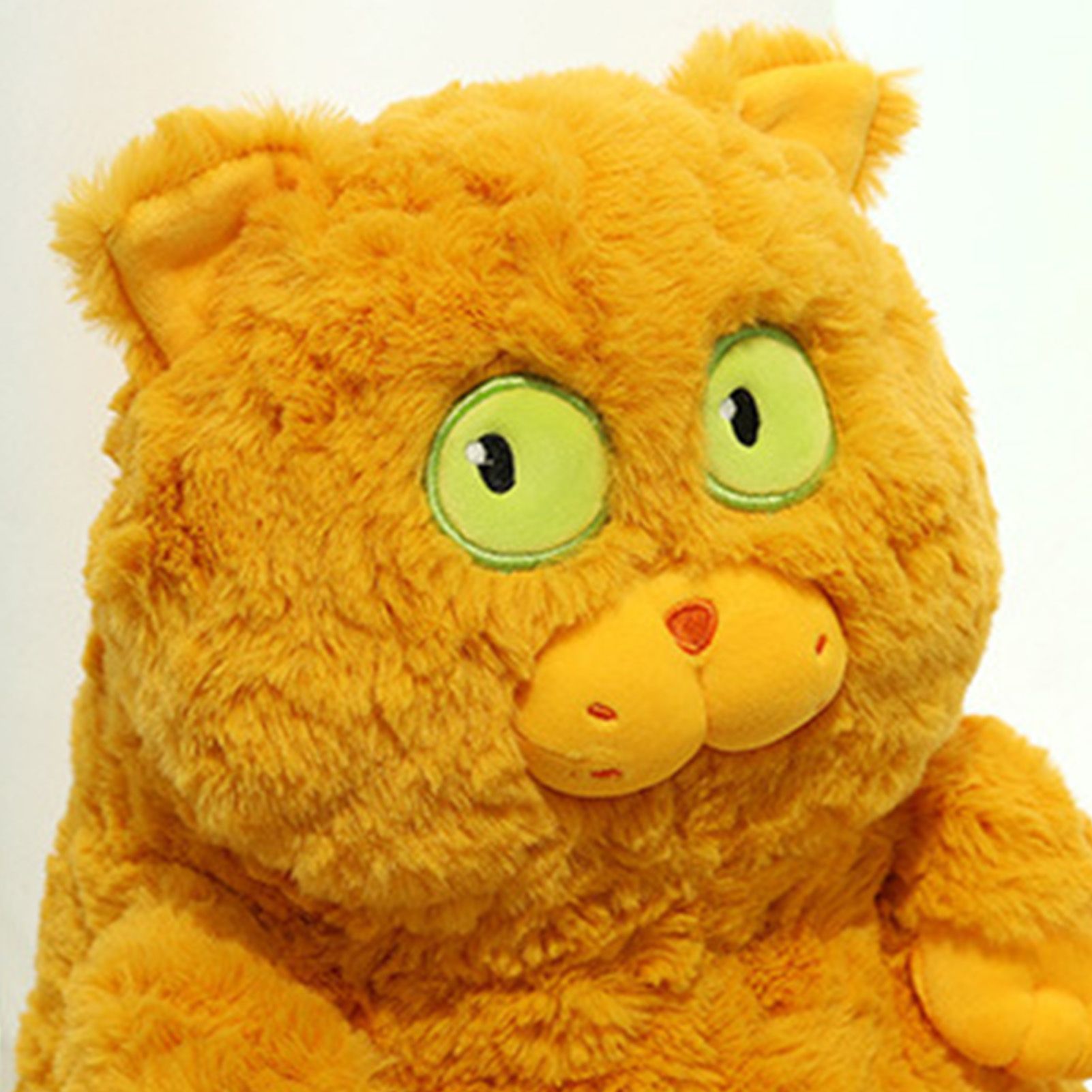 Cat Plush Toy Cute Soft Skin Friendly Fluffy Staring Short Plush Cat Hugging view 7
