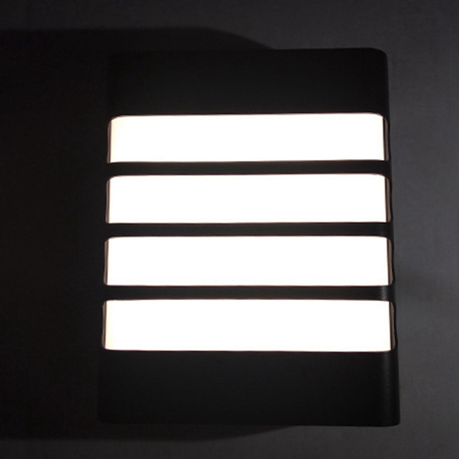 Patio Wall Light Plastic Housing Waterproof Low Power Consumption LED 6500K view 5