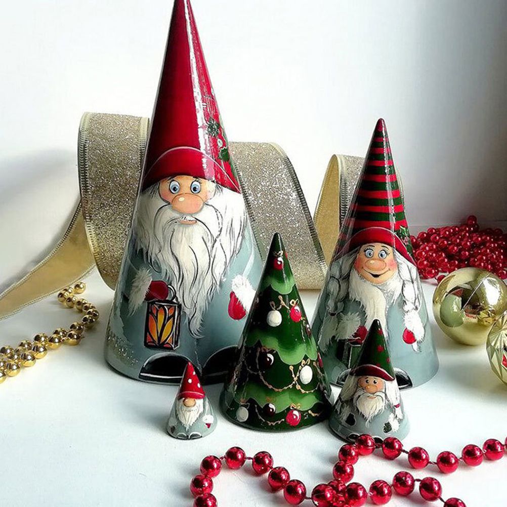 5 Pieces of Christmas Matryoshka Christmas Dwarf Collection Dolls Stacking view 6