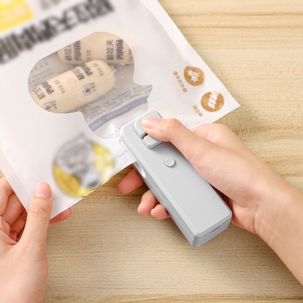 Mini Bag Sealer Rechargeable Heat Sealer Food Bag Sealer for Food Storage view 10