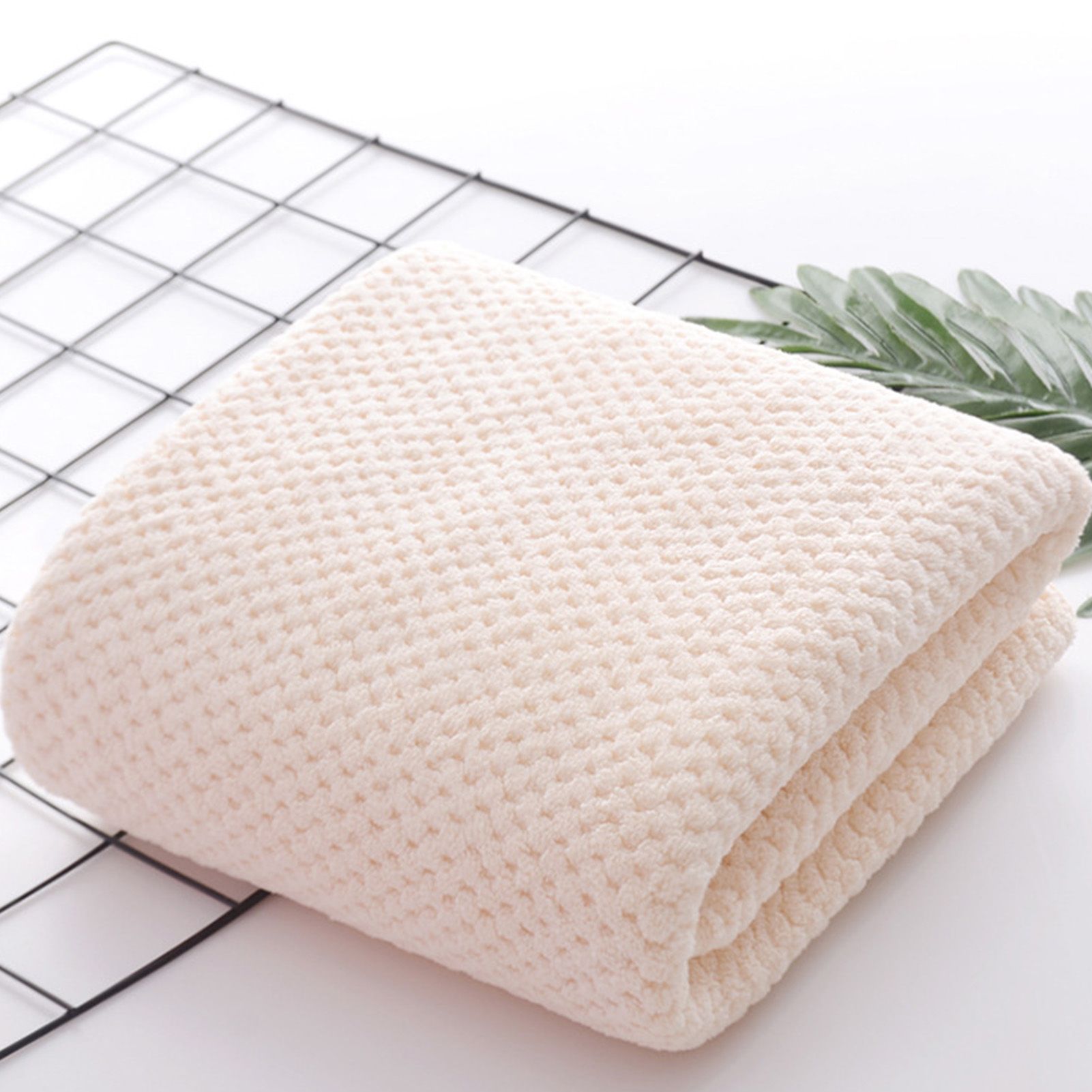 Coral Velvet Bath Towel Water Absorption Bathing Body Towel Pure Color for view 2
