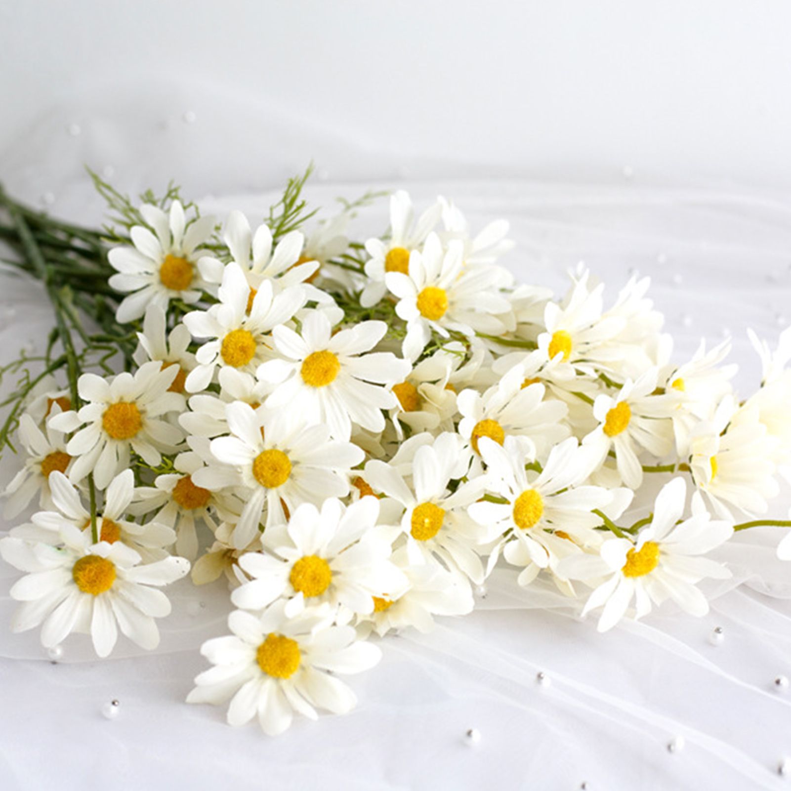 Artificial Daisy Silk Plastic Soft Easy Cleaning Attractive Decorative Fake view 2