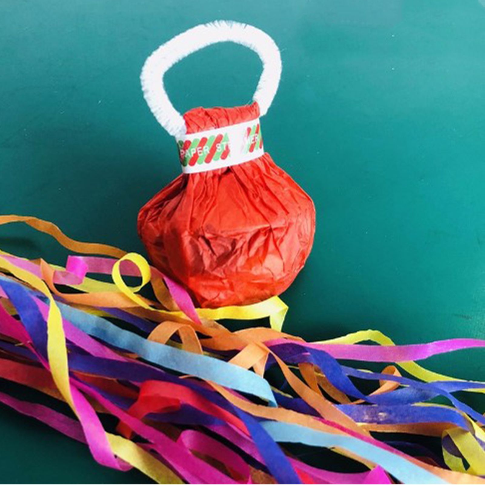 Streamer Popper Hand Throw Paper Cracker 30 Stripes Confetti Decor for Party view 5