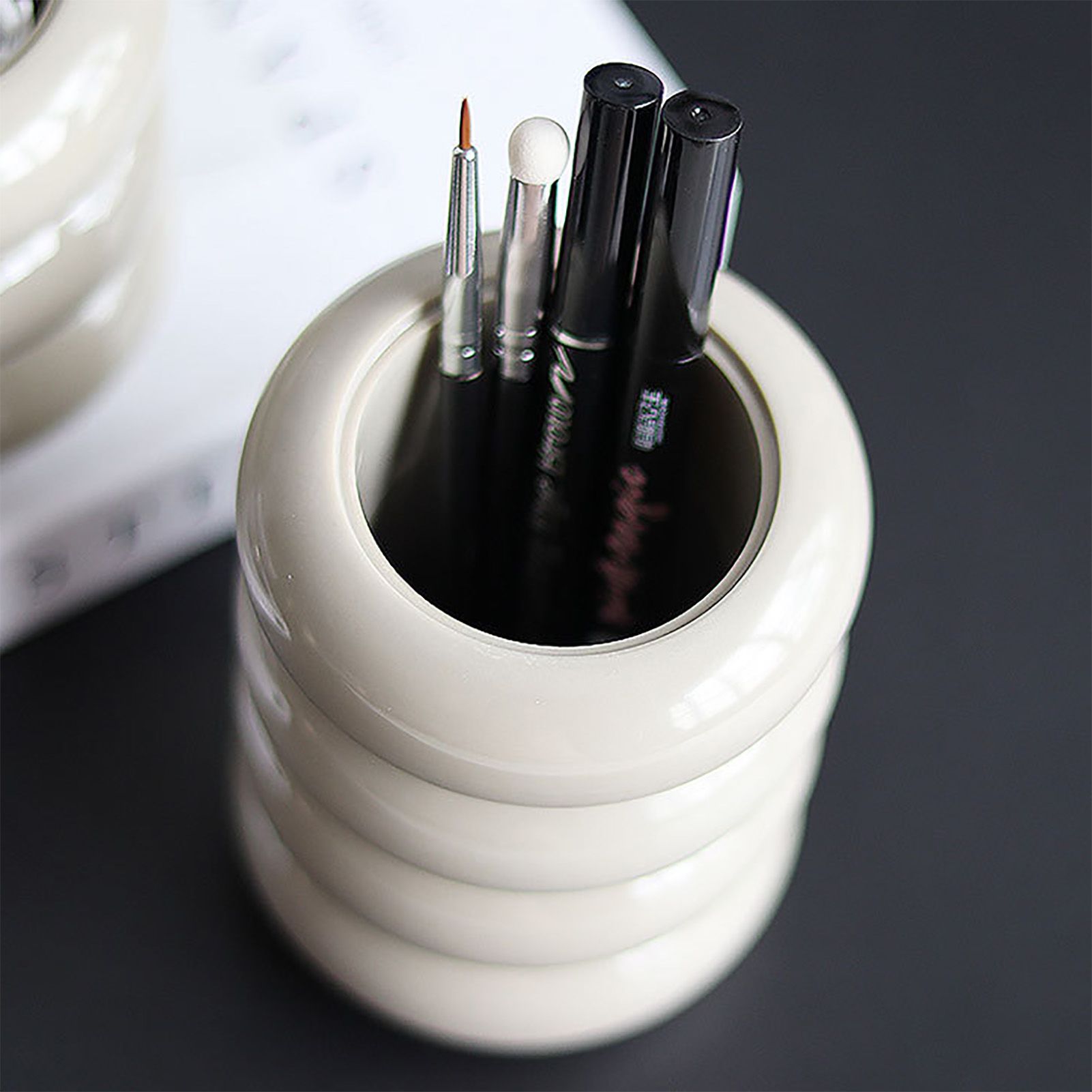 Nordic Style Qtip Holder Dispenser Desktop Dustproof Cotton Swab Storage view 8