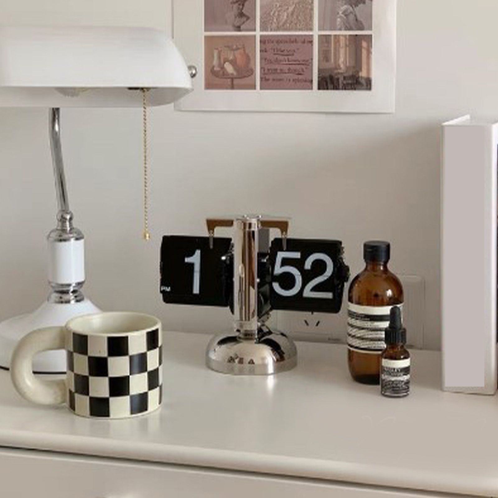 Digital Flip Down Clock Retro Minimalist Single Foot Mechanical Auto Flip view 6