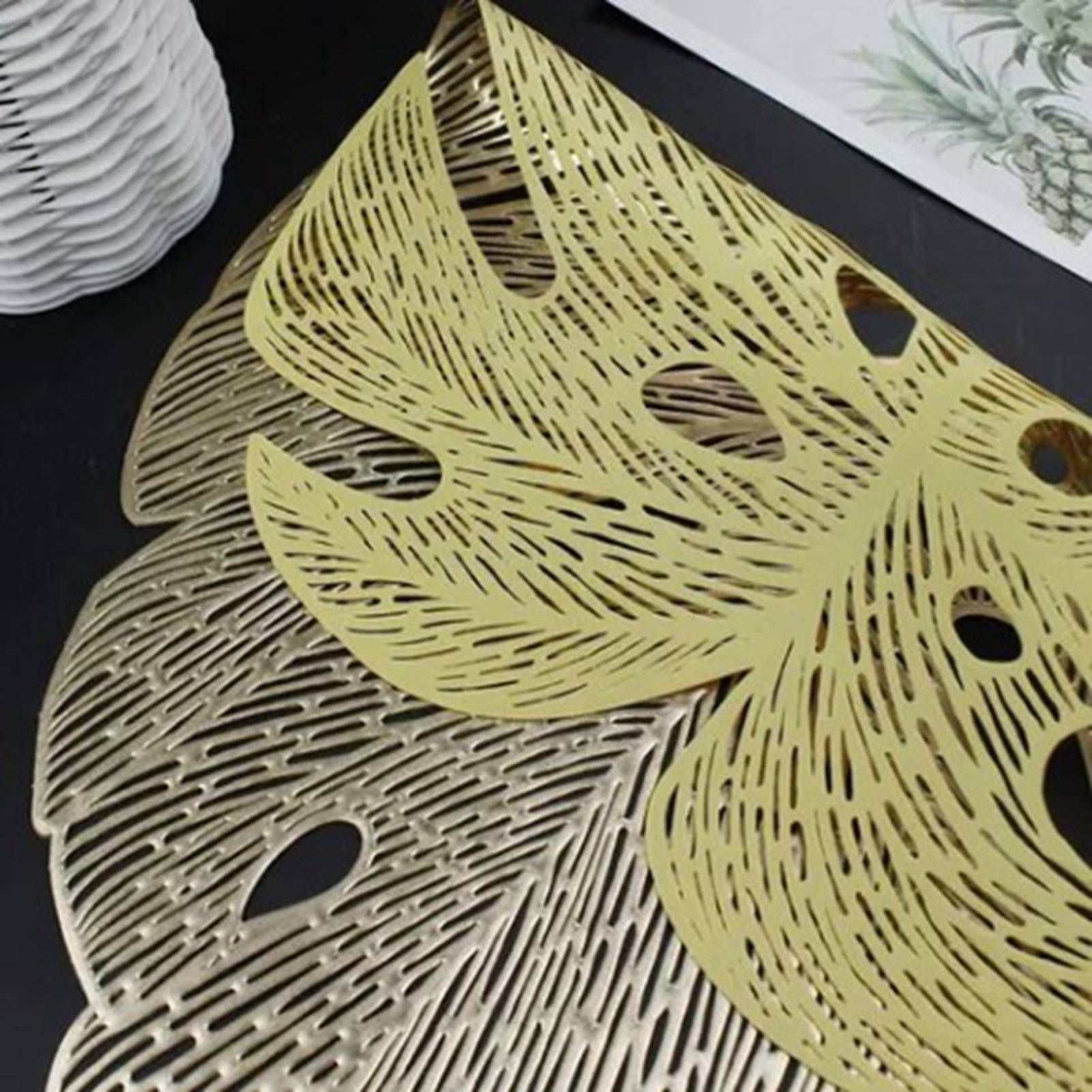 6Pcs Insulation Placemat Hollow Out Simulation Leaf Shape Heat Resistant PVC view 8