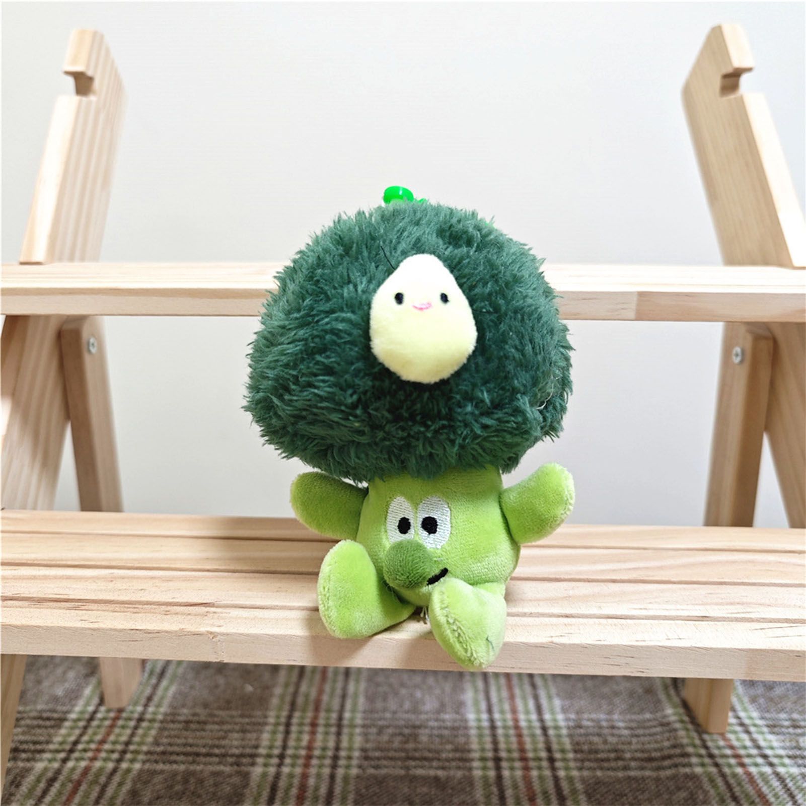 Plush Pendant Cute Broccoli Shape Stuffed Toy PP Cotton Vegetable Pendant for view 5