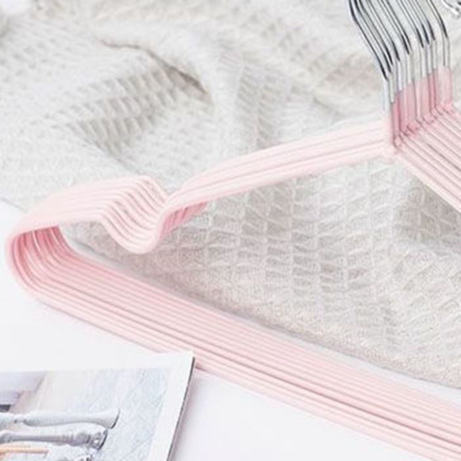 Clothes Hangers Prevent Slip Space Saving Heavy Duty Dry Wet Thick Clothes view 7