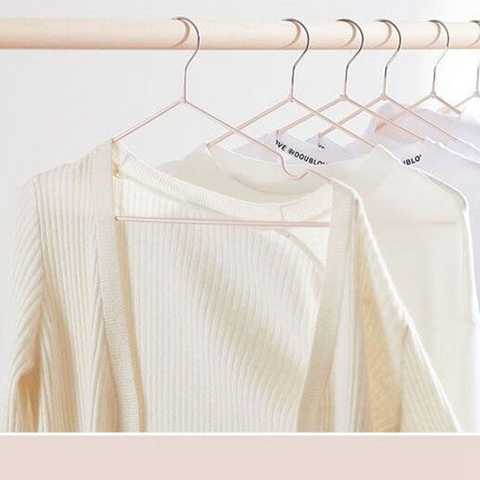 Clothes Hangers Prevent Slip Space Saving Heavy Duty Dry Wet Thick Clothes view 11