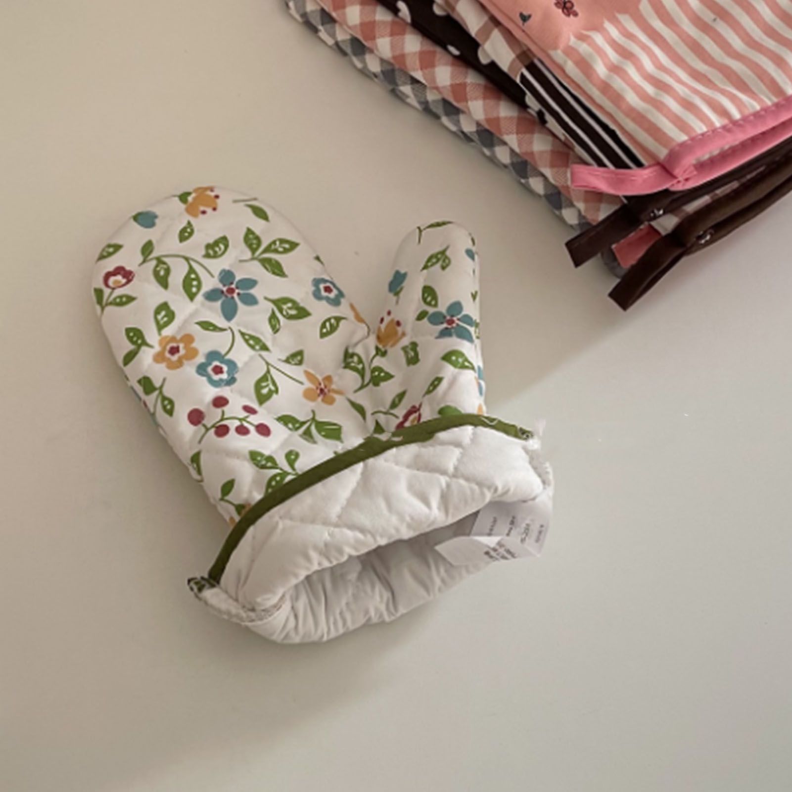 1 Pair Oven Gloves Non Slip Flower Grass Pattern Heat Resistant Microwave view 5