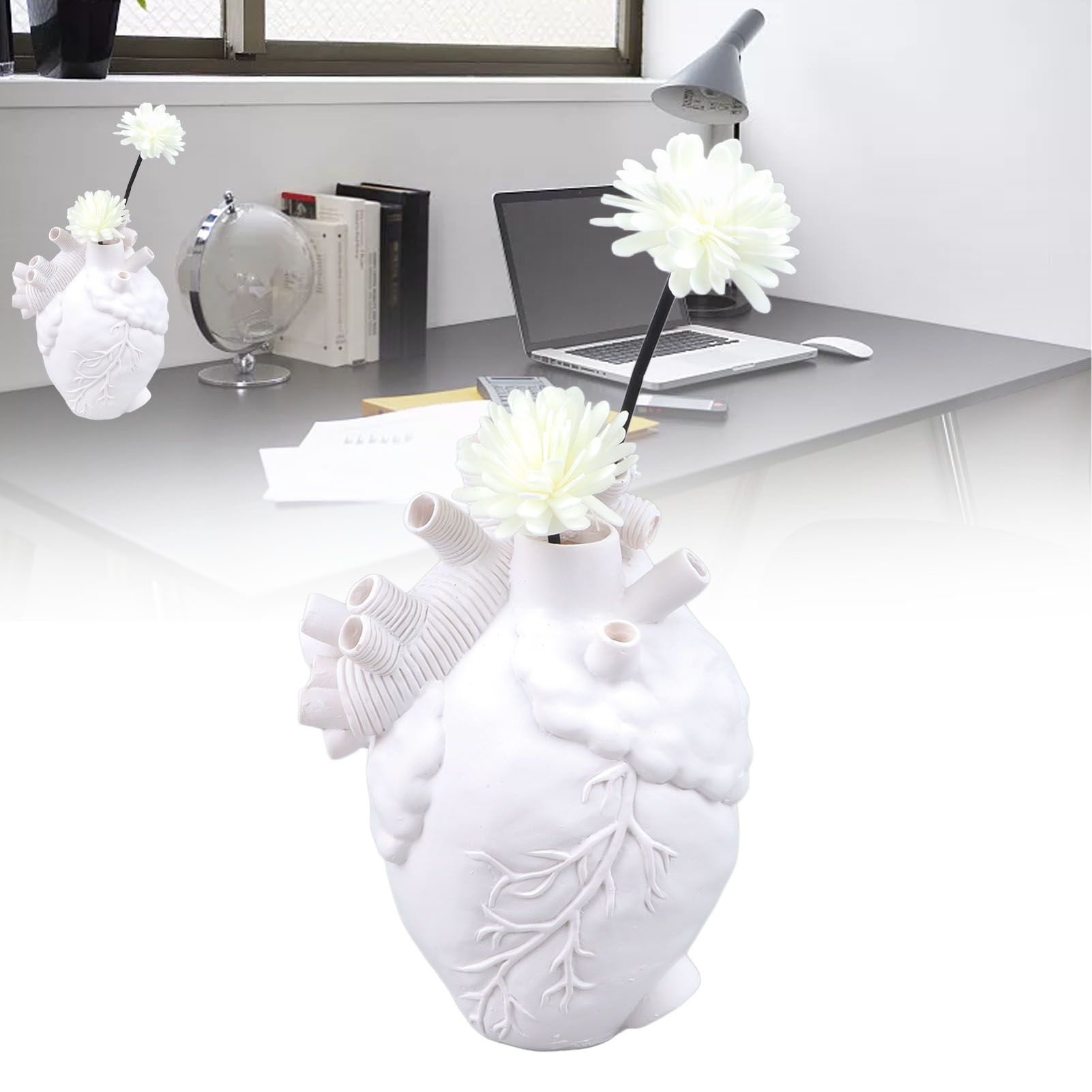 Creative Anatomical Heart Vases Resin Sculpture Heart Shaped Art Flower Vases view 12