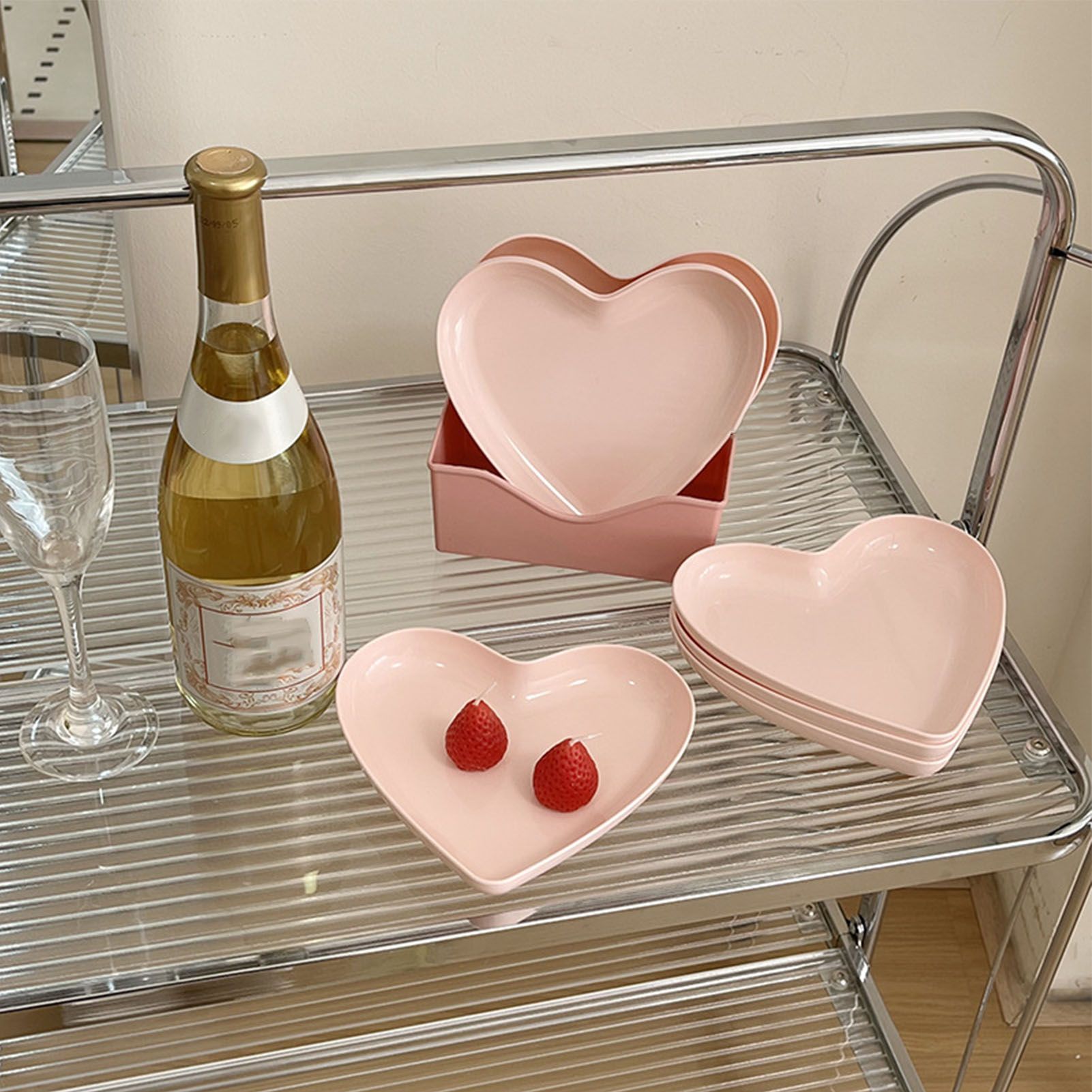 Serving Platter Heart Shape Dinner Plate Plastic Easy to Clean Versatile view 11