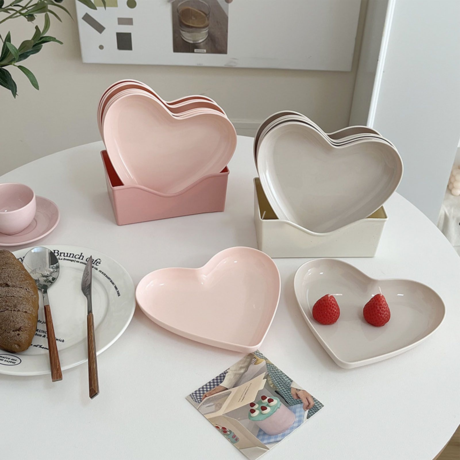 Serving Platter Heart Shape Dinner Plate Plastic Easy to Clean Versatile view 12