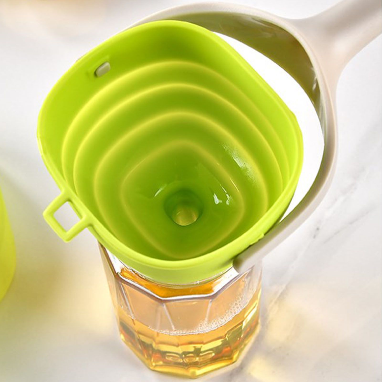 Kitchen Funnel Foldable Silicone Funnel Dispenser 4.1in Wide Mouth Handheld view 5