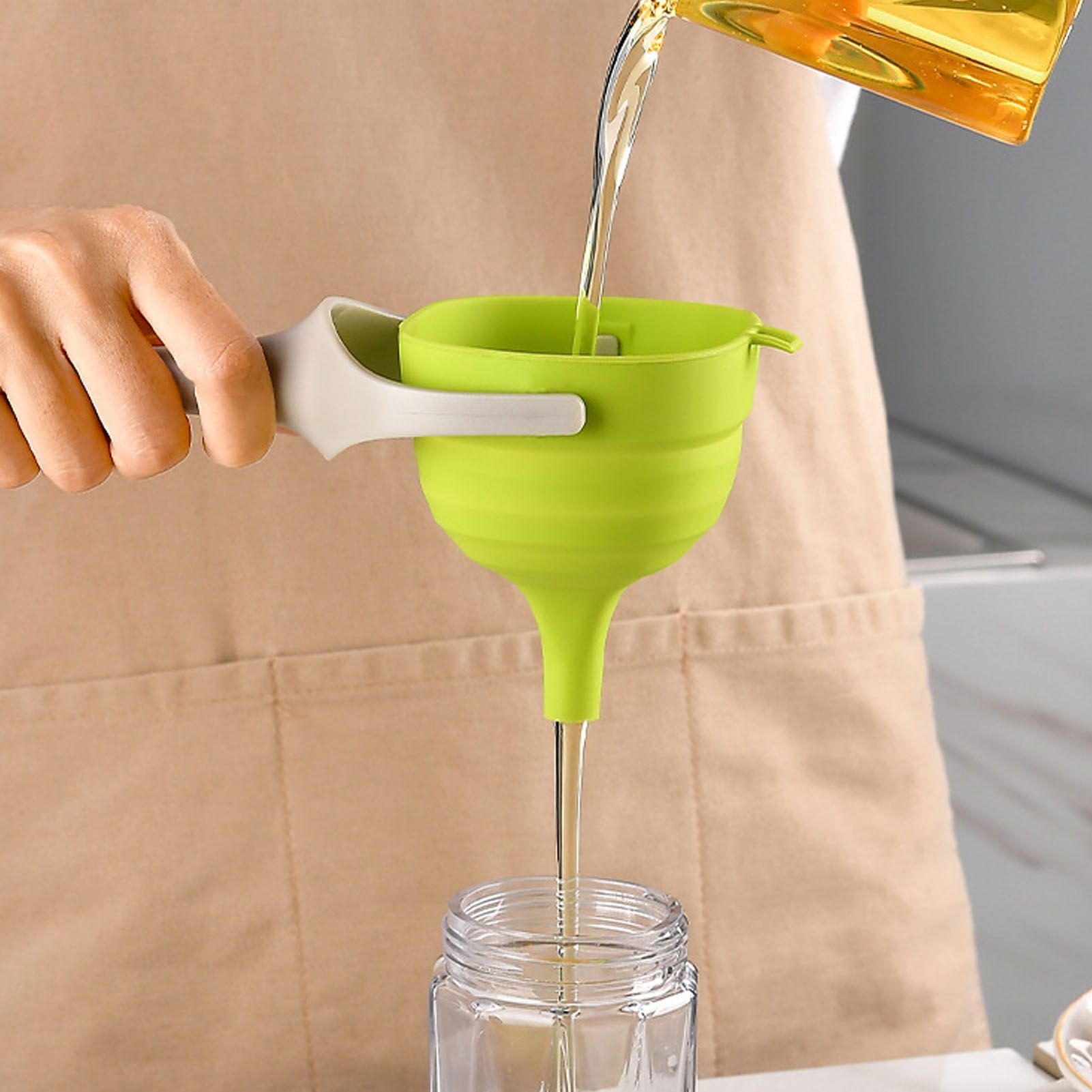 Kitchen Funnel Foldable Silicone Funnel Dispenser 4.1in Wide Mouth Handheld view 13