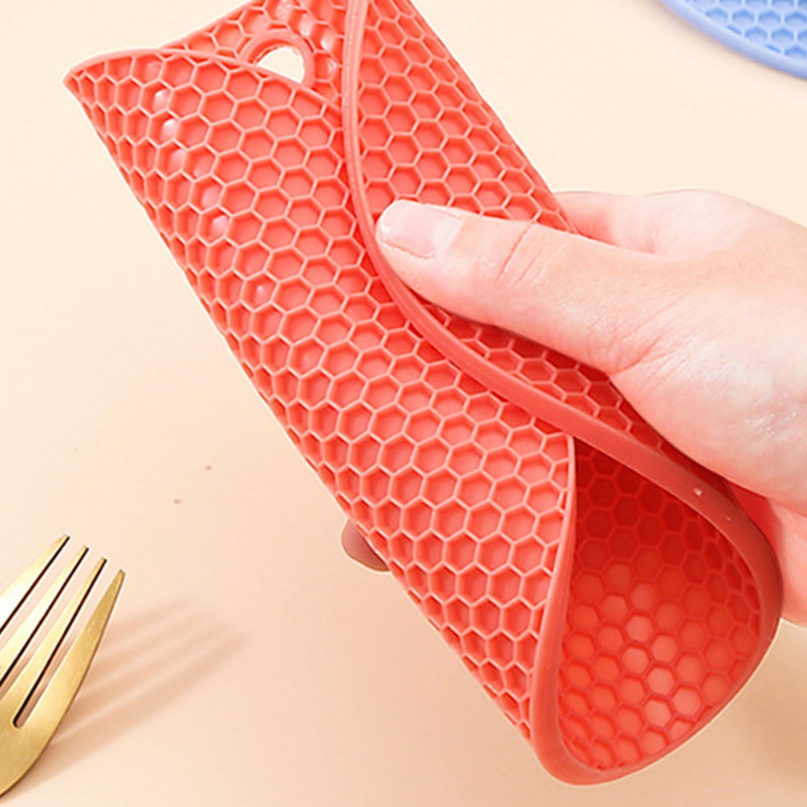 Heat Resistant Mat Silicone Slip Proof Round 17cm Heat Insulation Pad for view 9