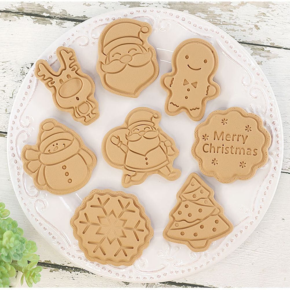 8 Pcs/Set Christmas Themed Cutters Santa Claus Christmas Tree DIY 3D Biscuits view 4