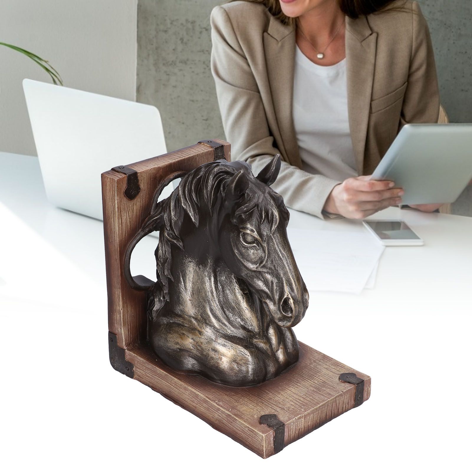 Multifunctional Horse Head Sculpture Resin Horse Bookends for Home Office view 11