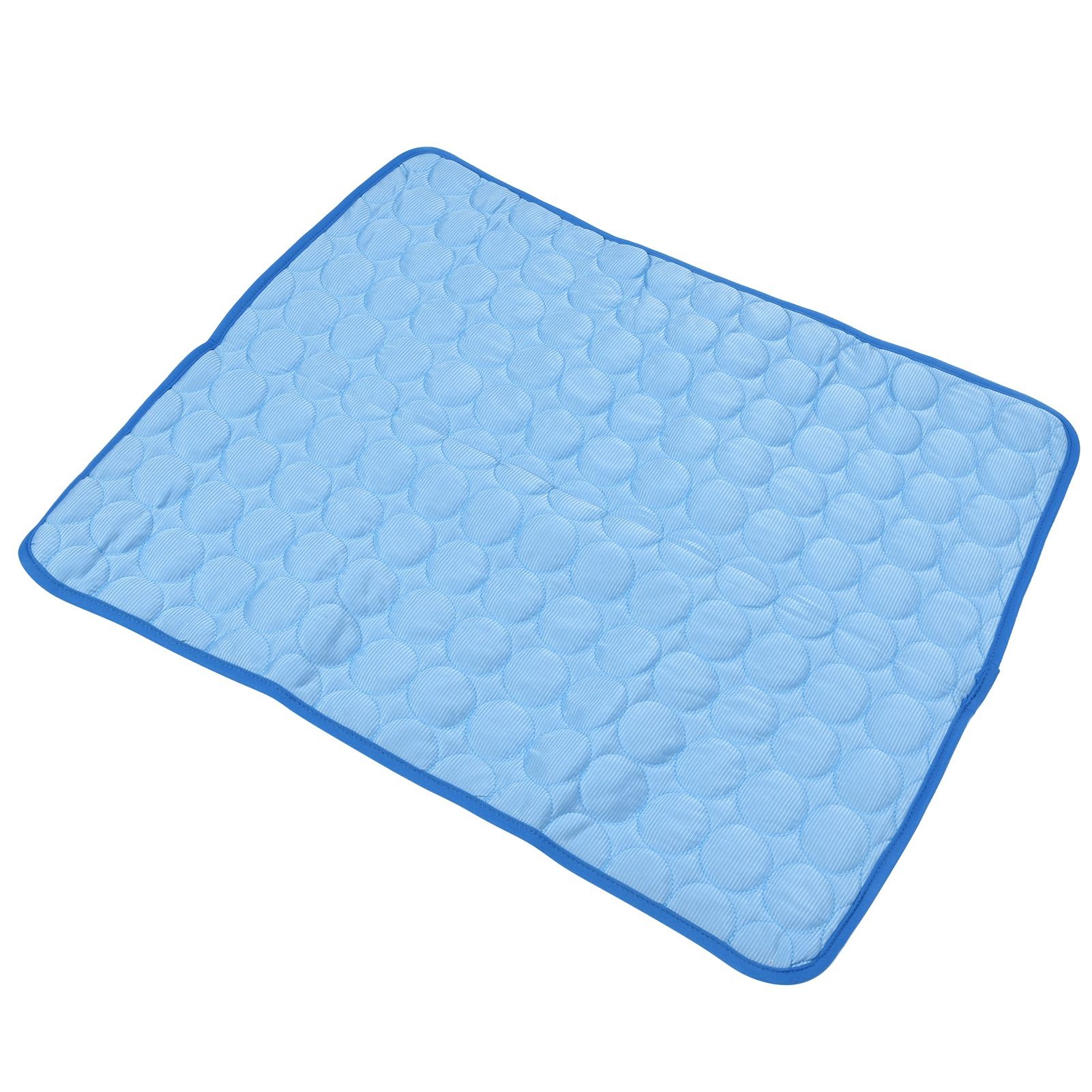 Pet Cooling Mat Breathable Soft Summer Dog Cat Sleeping Pad for Kennel Sofa view 4