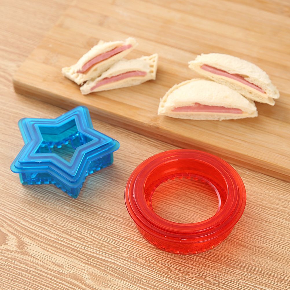 Triangle Sandwich Cutter Sealer Bread Decruster Pancake Maker DIY Cutters view 15