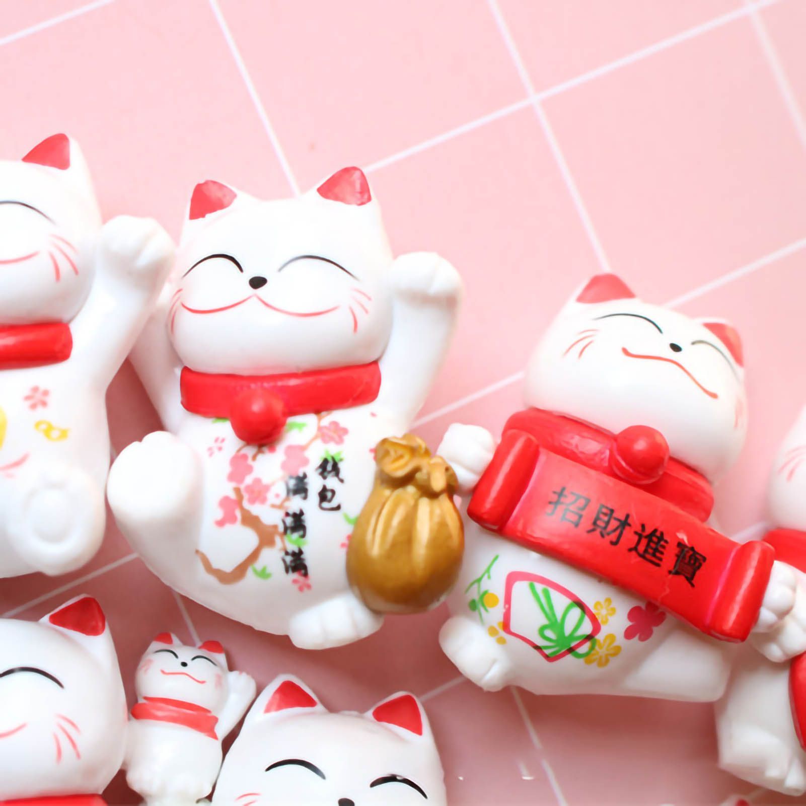 Lucky Cat Ornament Waving Arm Fortune Cat PVC Animal Figurine for Home view 3