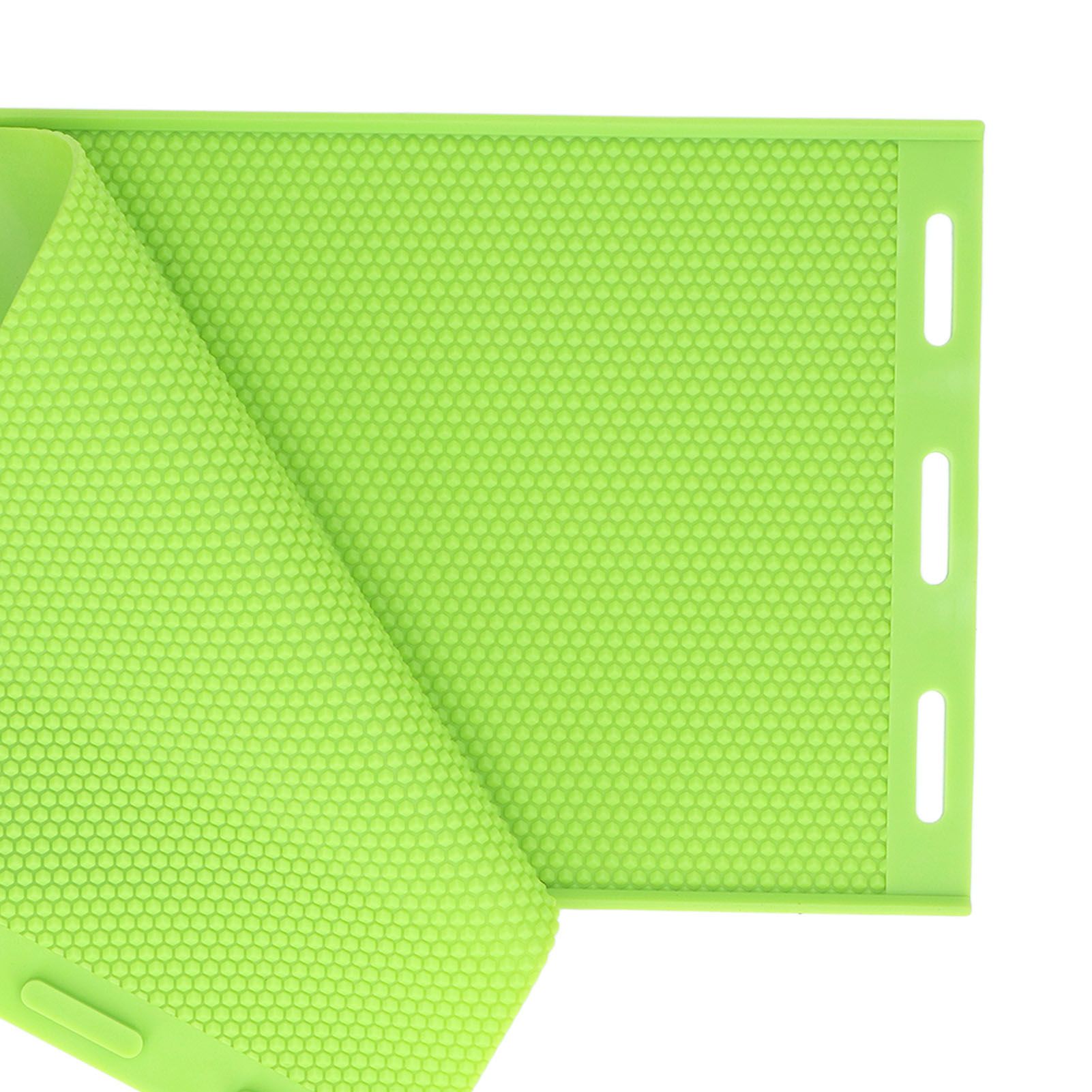 2Pcs 5.4mm Silicone Beeswax Sheet Mold Beeswax Foundation Press Mold Beekeeper view 13