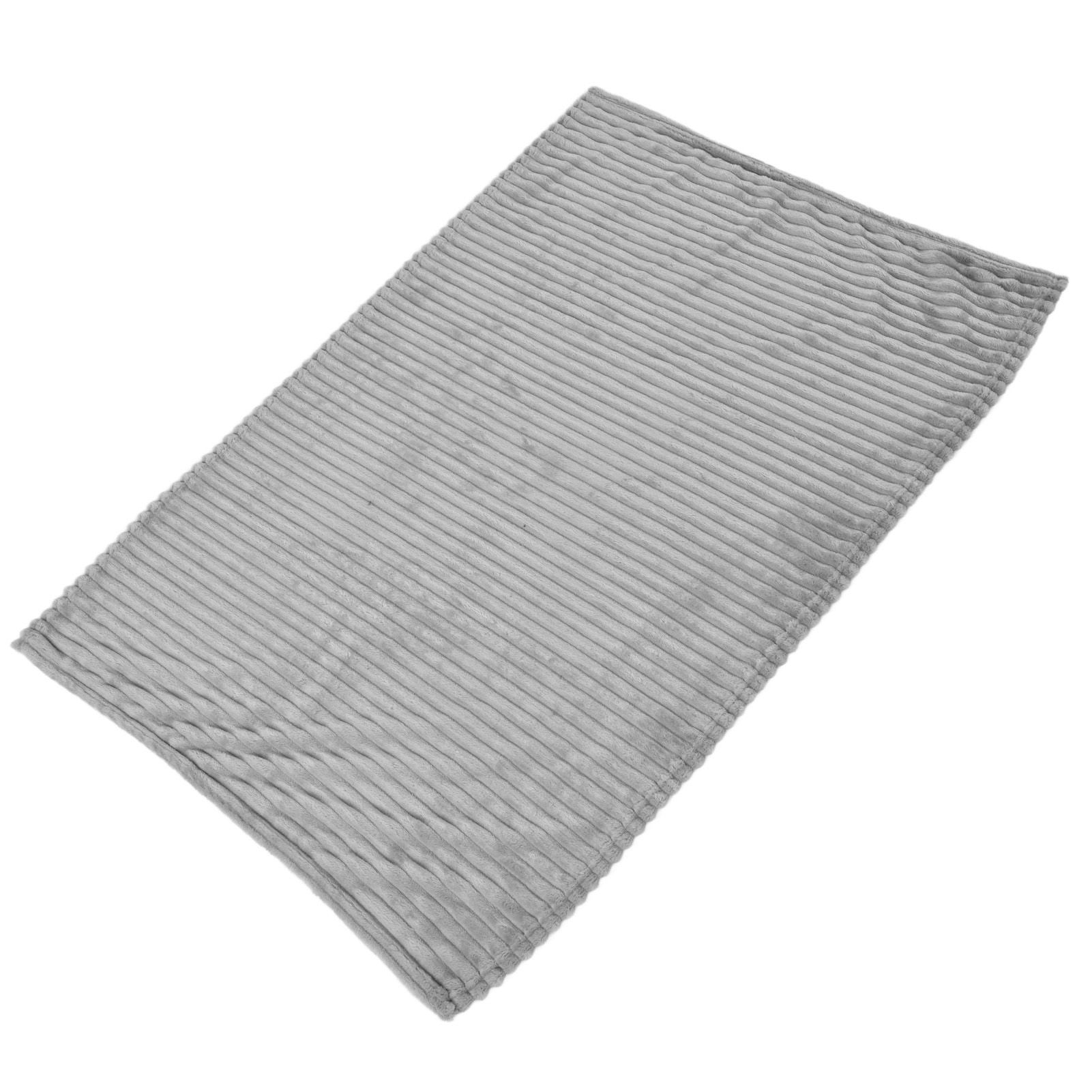Flannel Throw Blanket Plush Fluffy Light Breathable Fine Workmanship Stylish view 9