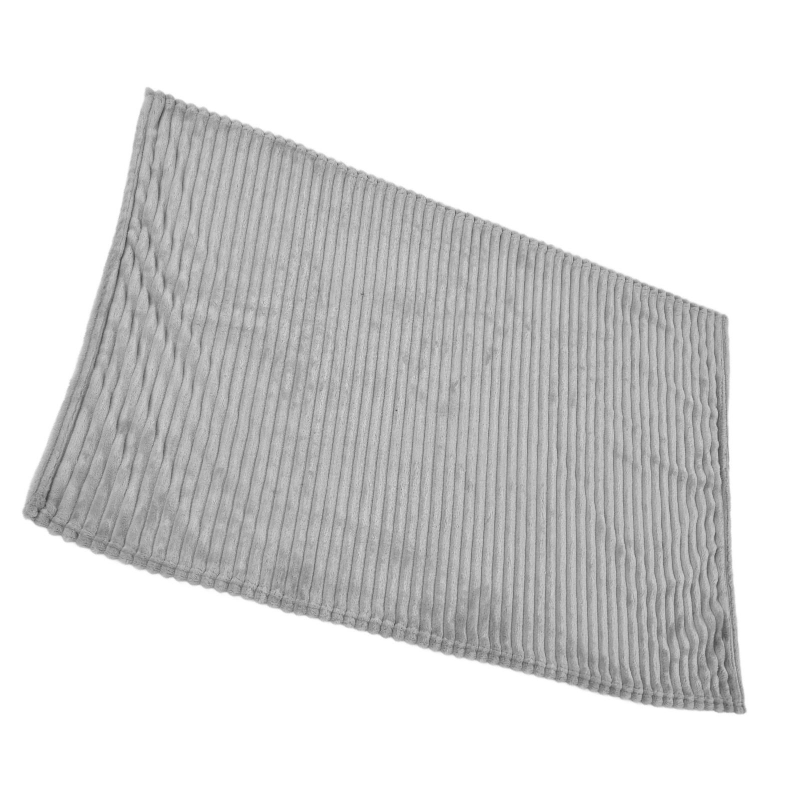 Flannel Throw Blanket Plush Fluffy Light Breathable Fine Workmanship Stylish view 10