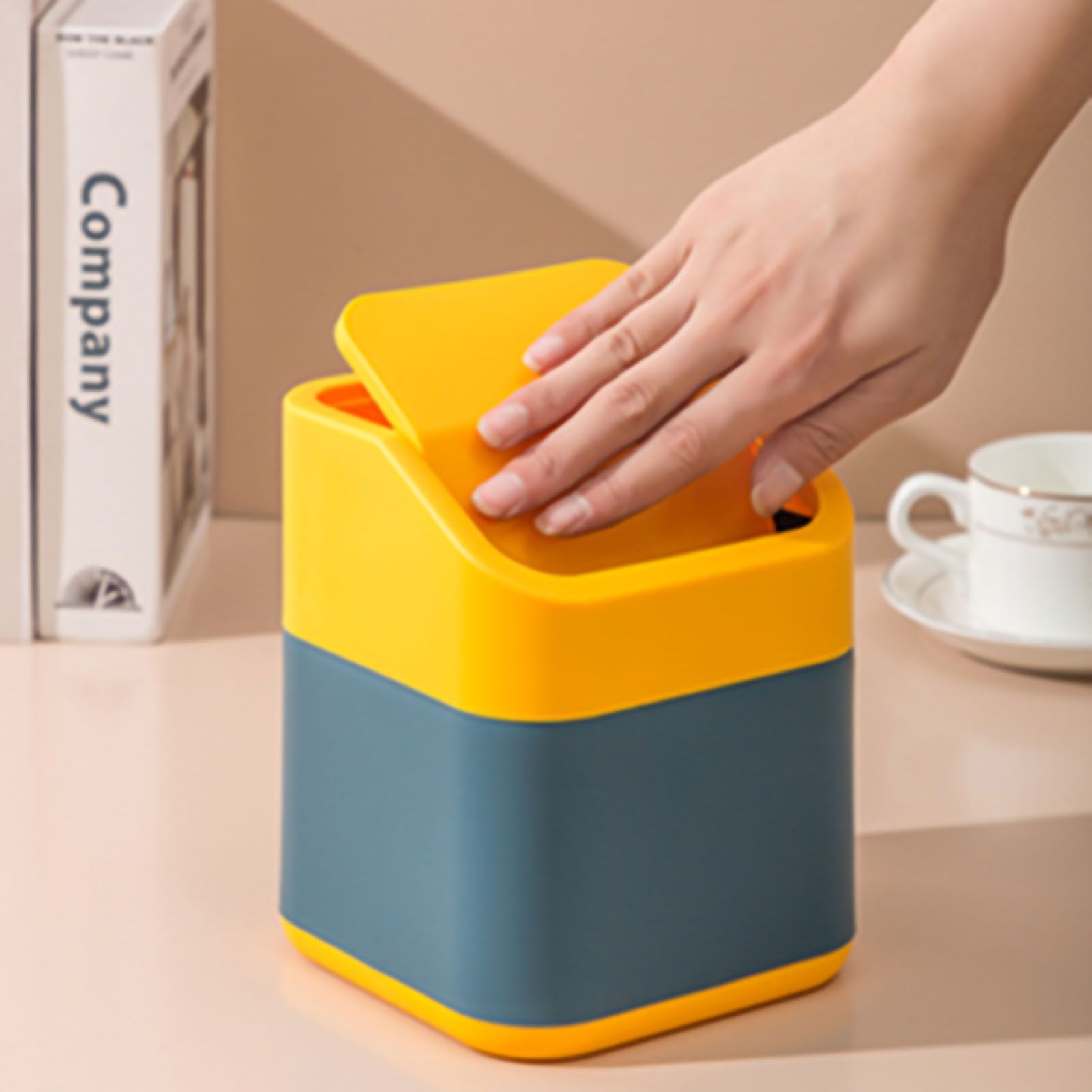Desktop Trash Can Cute Drop Resistant Portable Tiny Desktop Garbage Bin with view 2