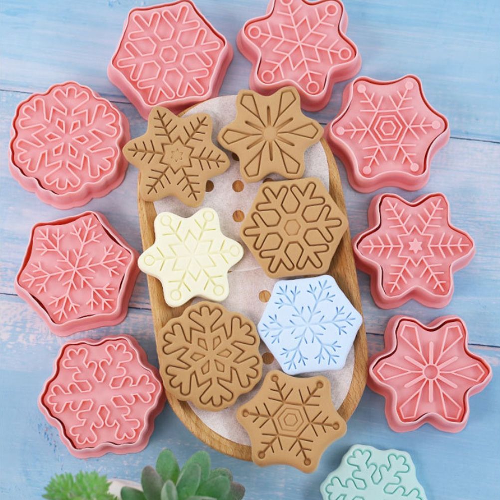 8Pcs/10Pcs 3D Biscuit Cutters Christmas Biscuit Mould Baking Mould Hand Press view 4