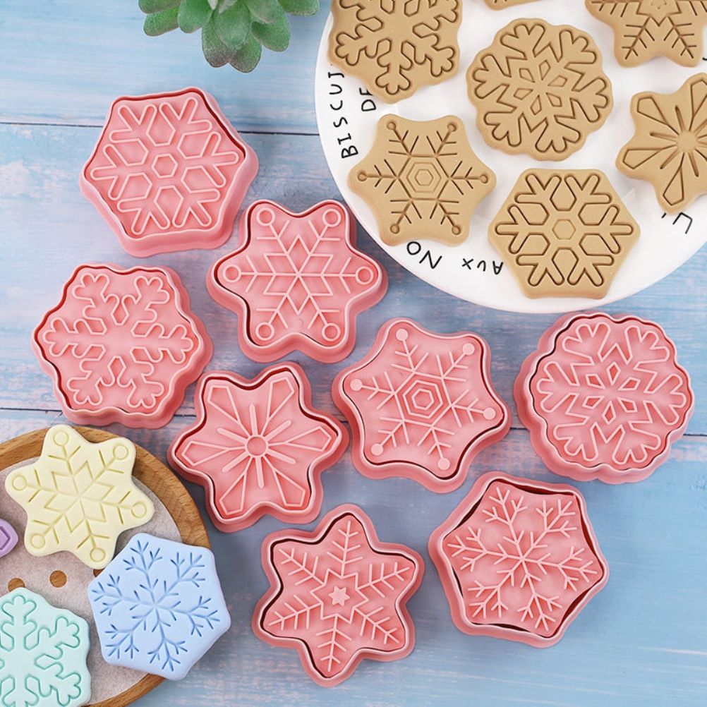 8Pcs/10Pcs 3D Biscuit Cutters Christmas Biscuit Mould Baking Mould Hand Press view 8