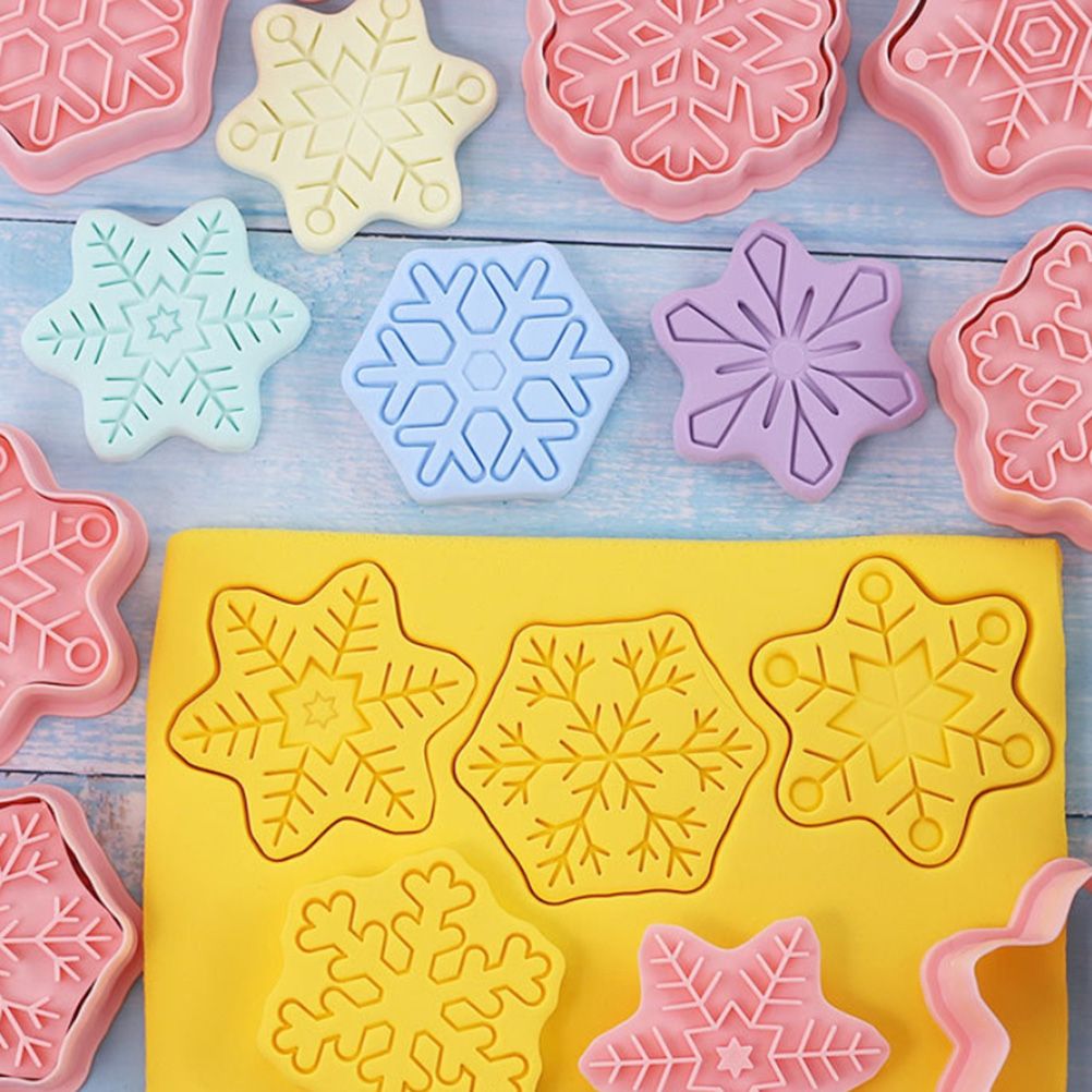 8Pcs/10Pcs 3D Biscuit Cutters Christmas Biscuit Mould Baking Mould Hand Press view 9