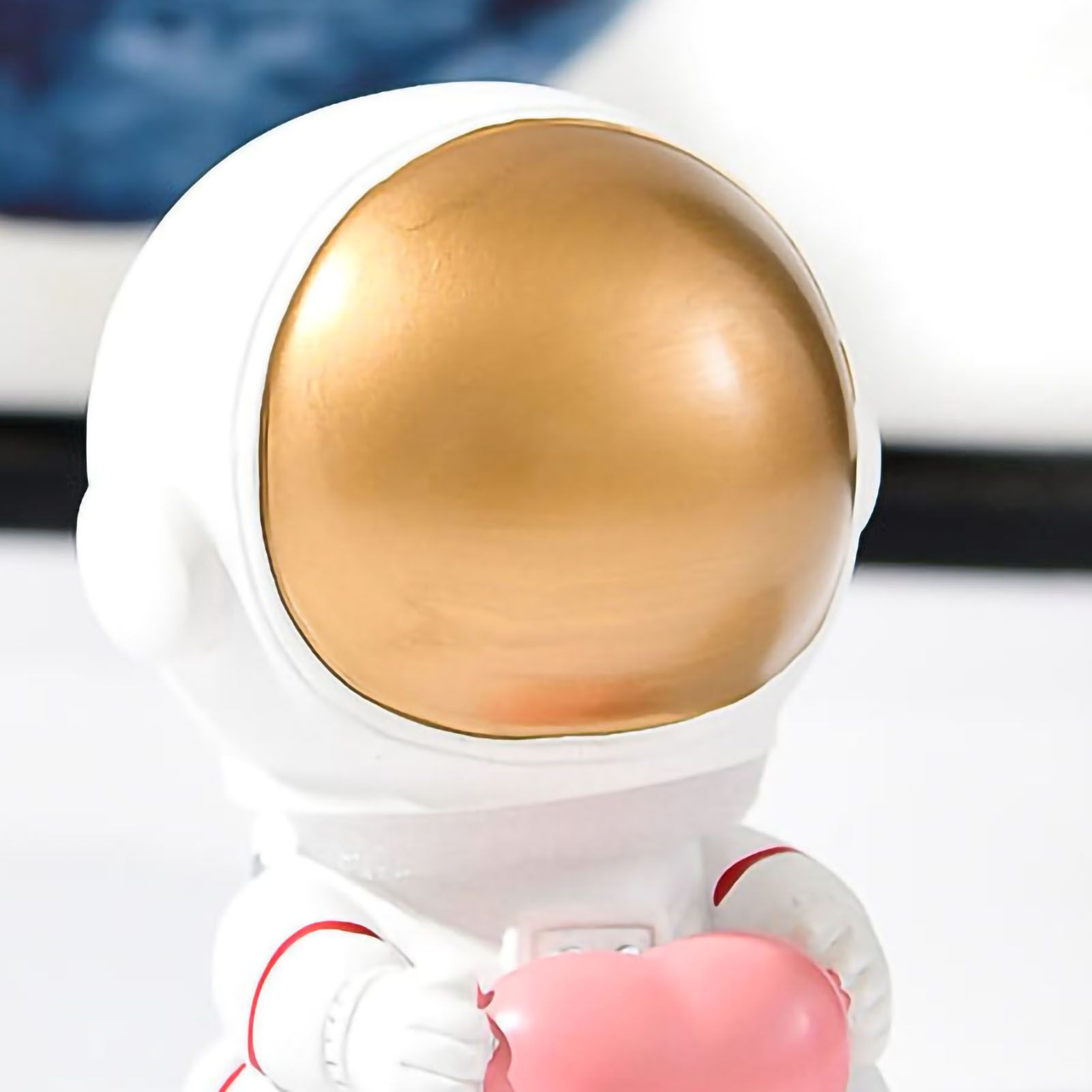 Astronaut Ornaments Space Traveler Sculpture Statue Model for Home Bookcase view 5