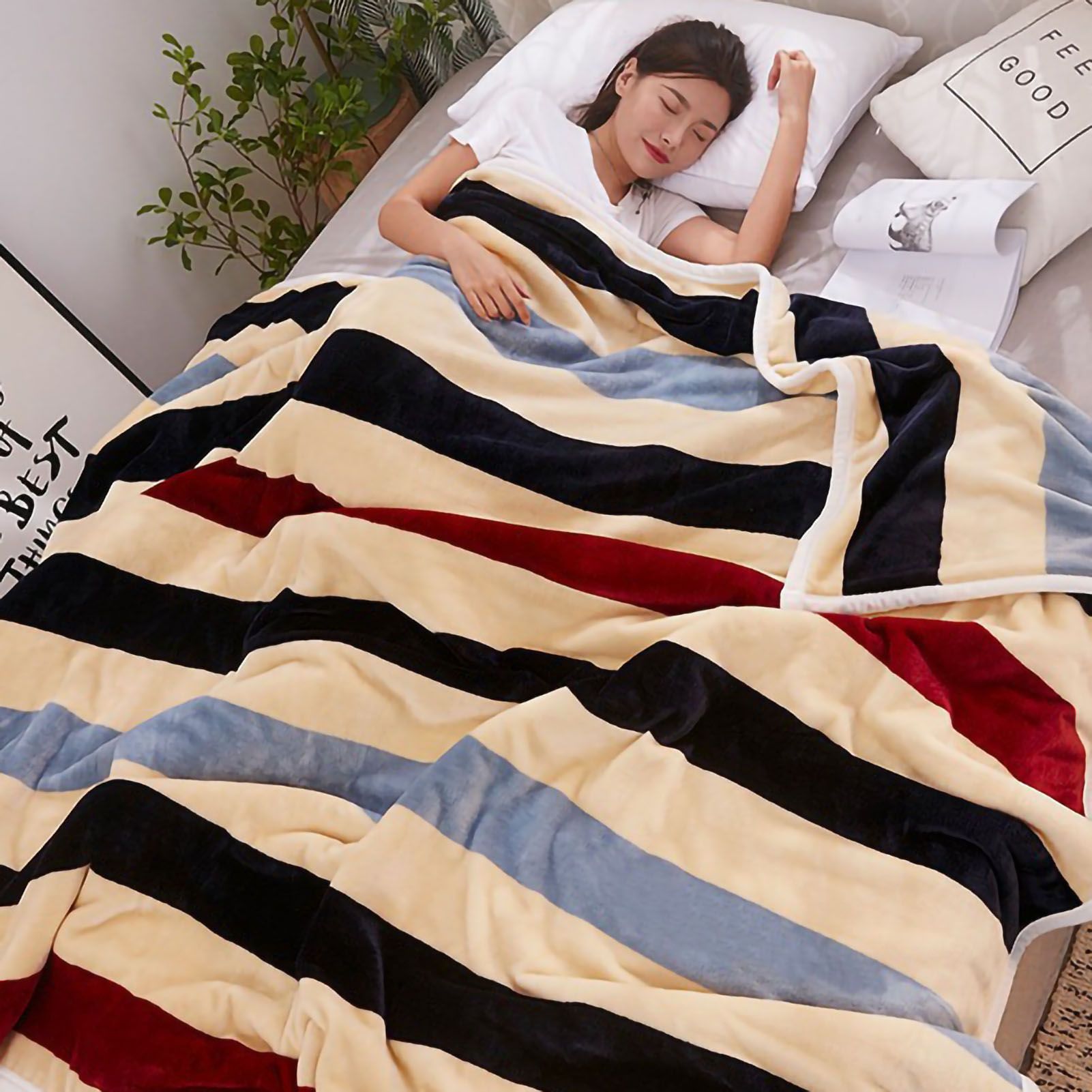 Throw Blanket Cartoon Pattern Thickened Air Conditioning Blanket for Home view 4